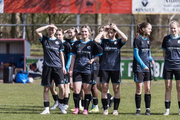 Bild 49 - wBJ VfL Pinneberg - Waldd�rfer SV : Ergebnis: 5:0